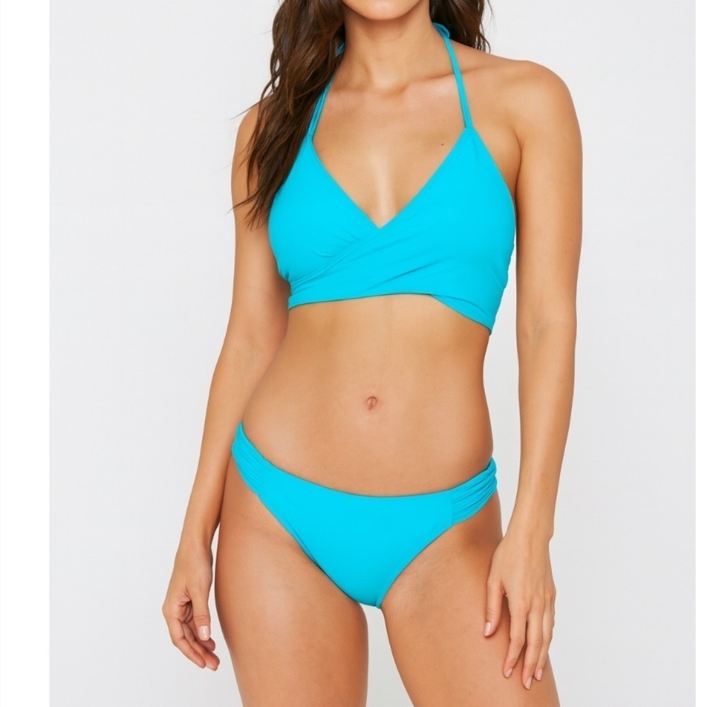 YOINS bikini top & bottom cross over top cheeky bottoms NEW SZ M Swimsuit aqua